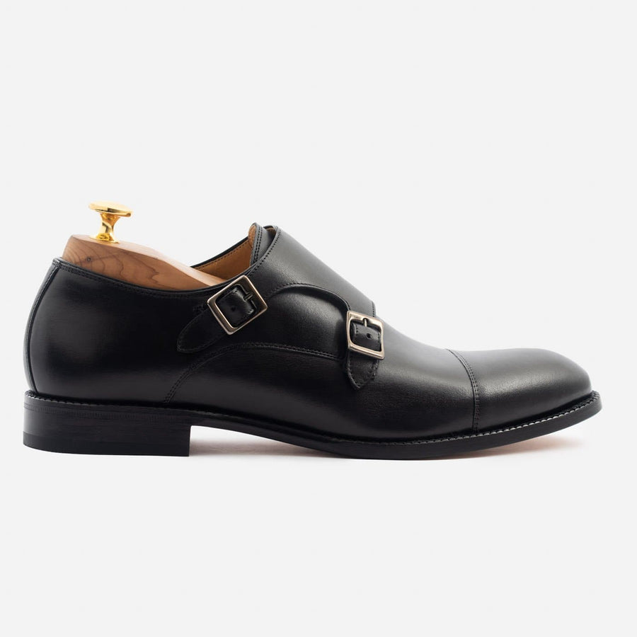 Closed lacing