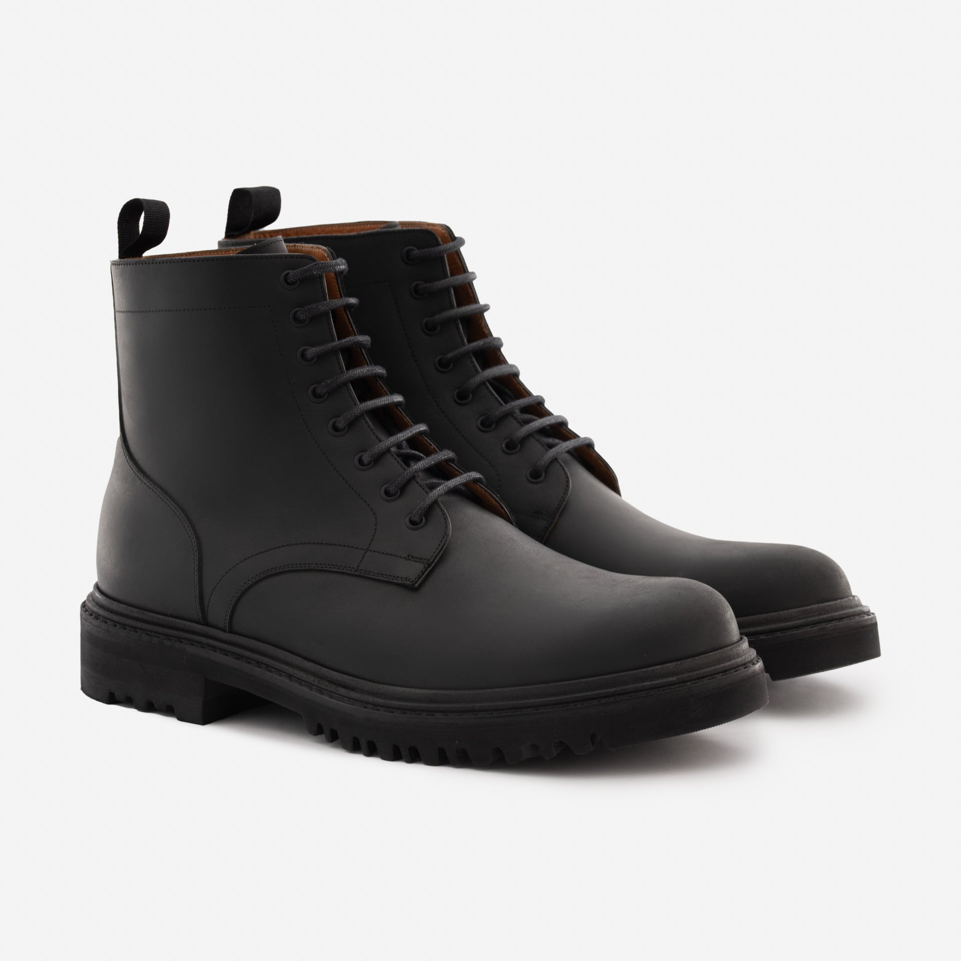 Men’s Mercer Boots – Premium Pull-Up Leather Comfort & Style