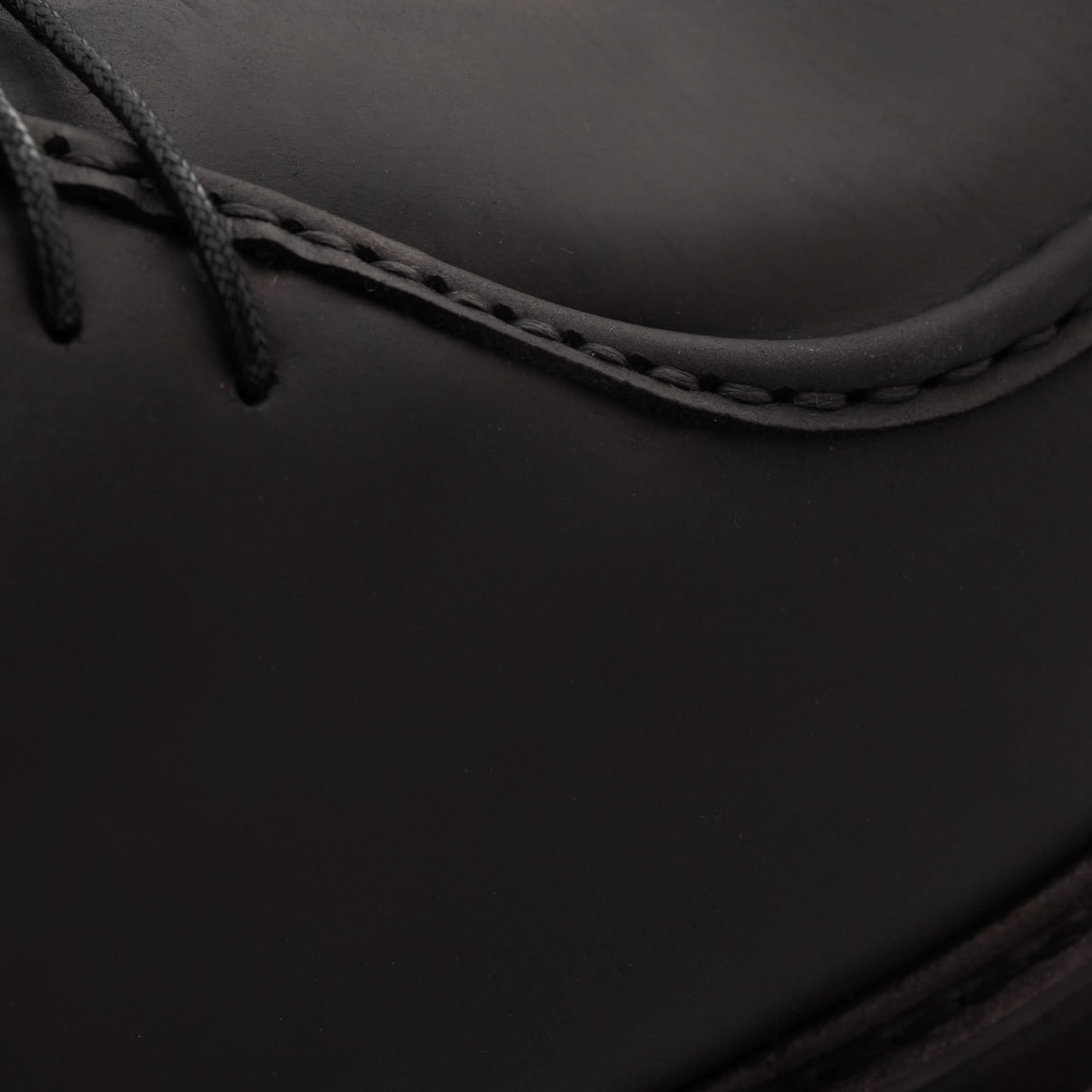 Theo Derby - Men’s Pull Up Leather