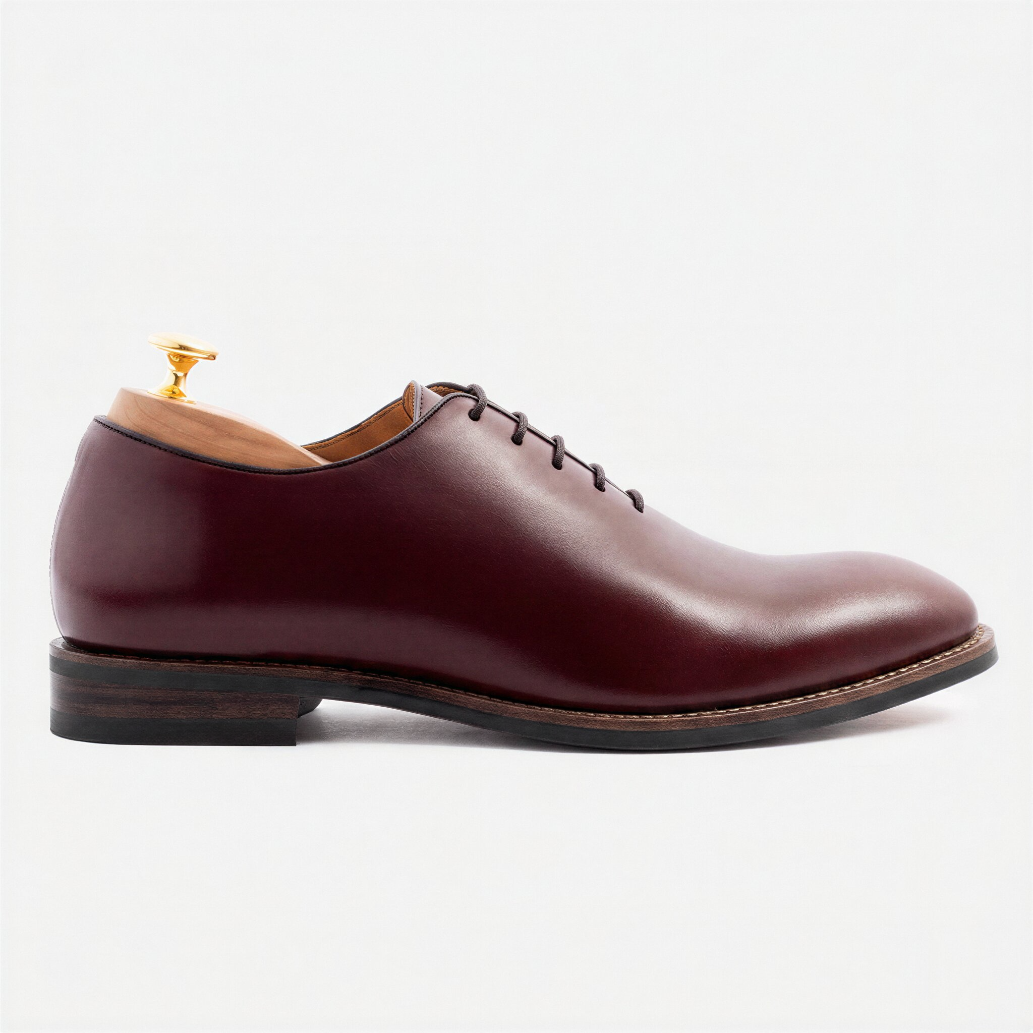 Men’s Valencia Premium Wholecut Shoes