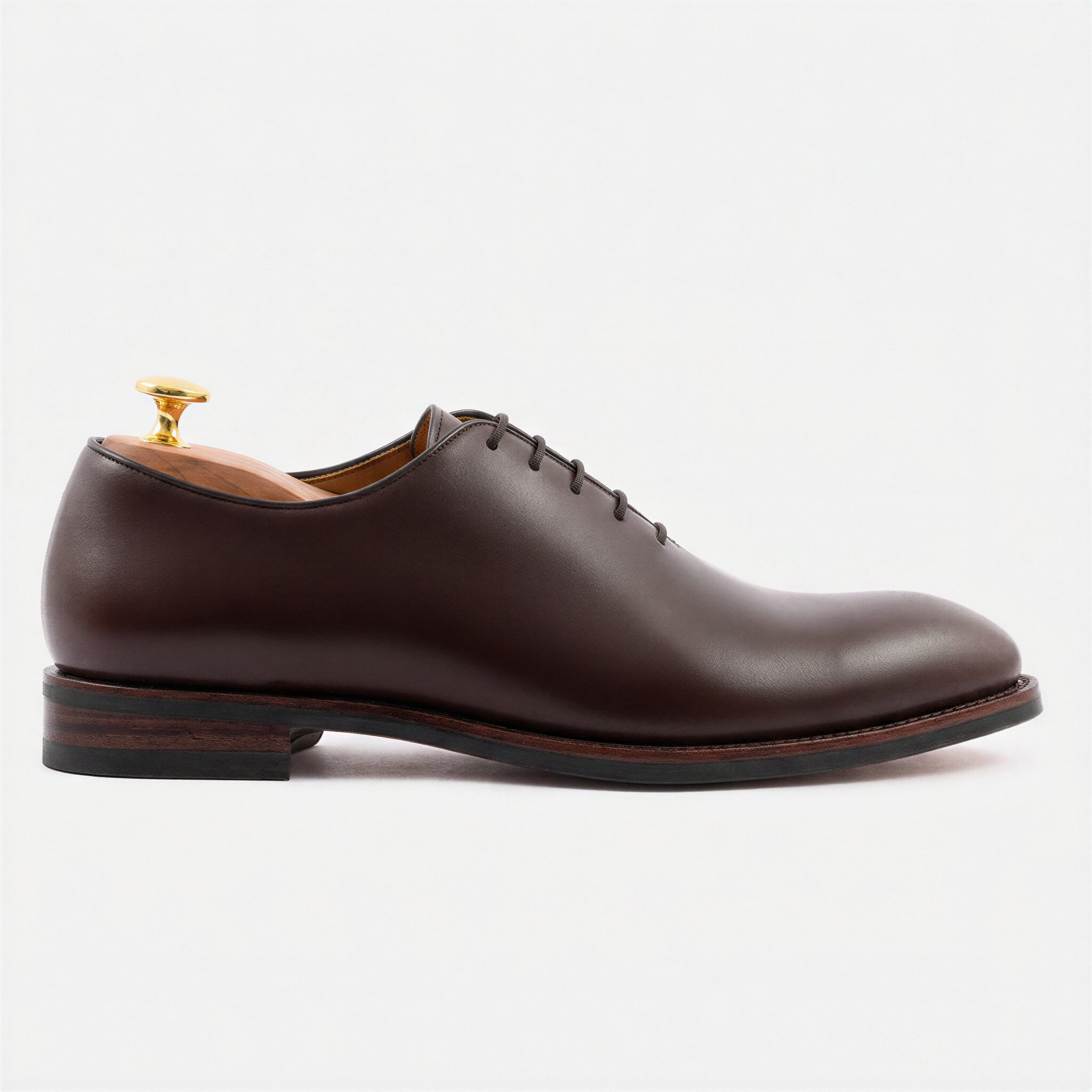Men’s Valencia Premium Wholecut Shoes