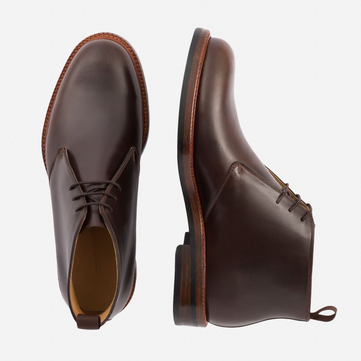 Men's Laval Pull-Up Chukka Boots