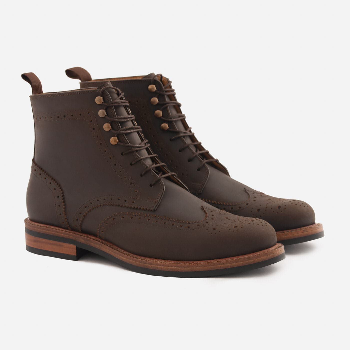 Nolan Men’s Pull-Up Brogue Boots